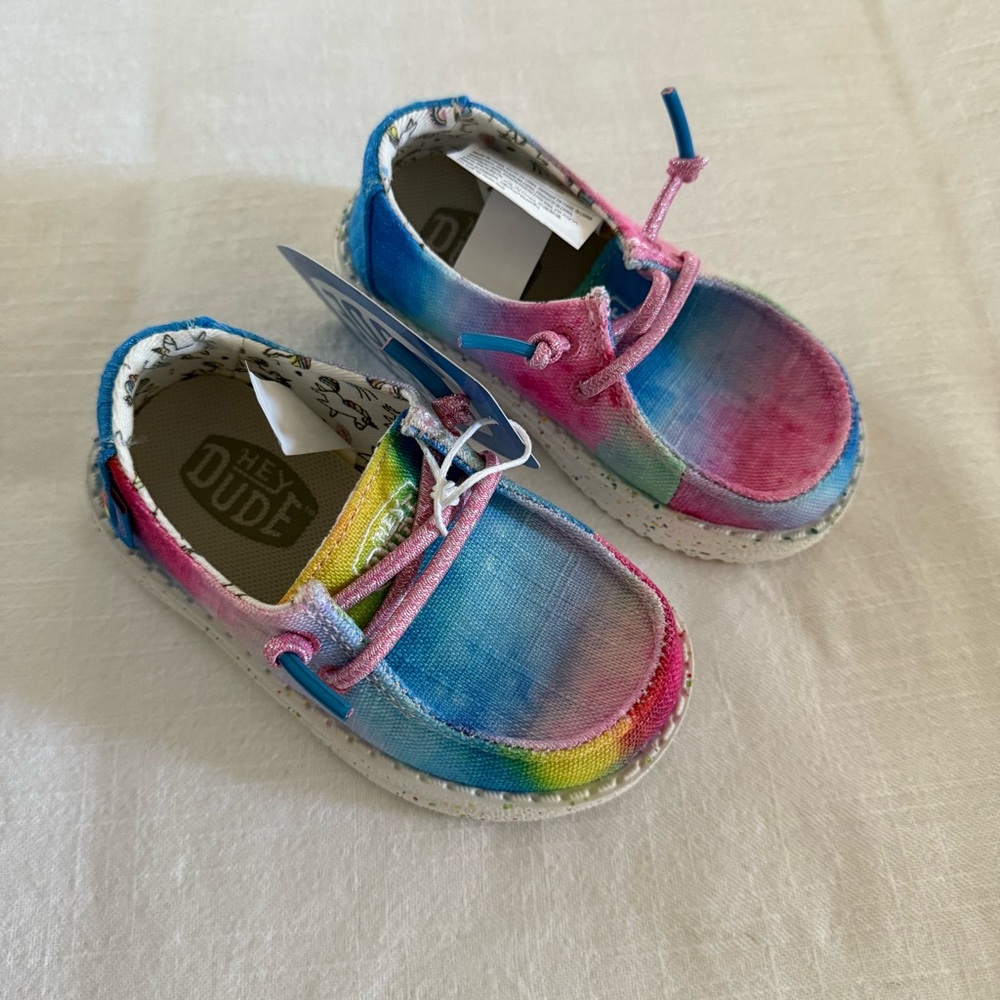 New Hey Dude Wendy Slip Ons Toddler Size 7